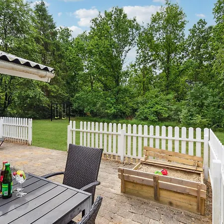 Tatil Evi Skikkild Bjerge Xii *